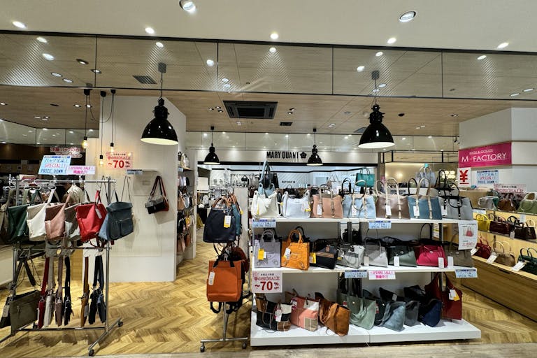 【アミュプラザみやざき】うみ館 ファッションや雑貨に最適な2F中央のイベントスペース② (0211)の画像1