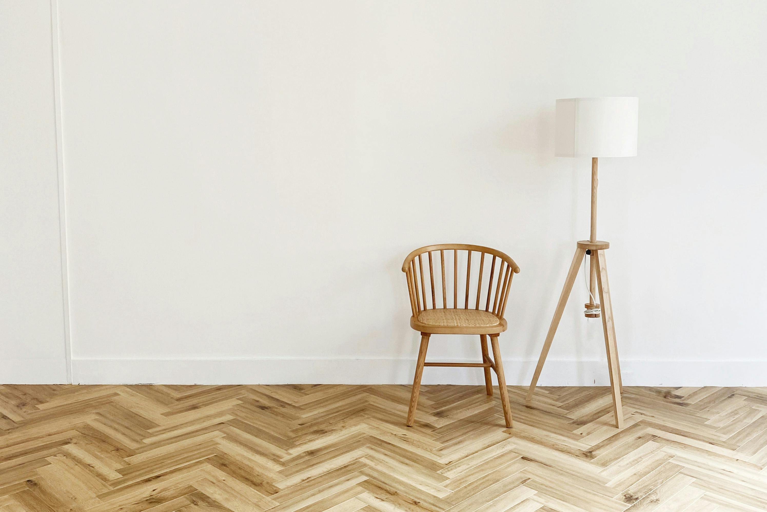 【本町駅5分】窓から見えるヨーロッパ調の景色が特徴の、白を基調とした撮影や展示会に適したギャラリースペース