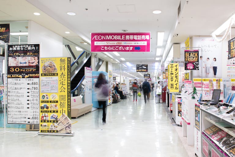 【イオン海老名】PR目的の催事に適した1Fエスカレータ横のイベントスペースの画像2