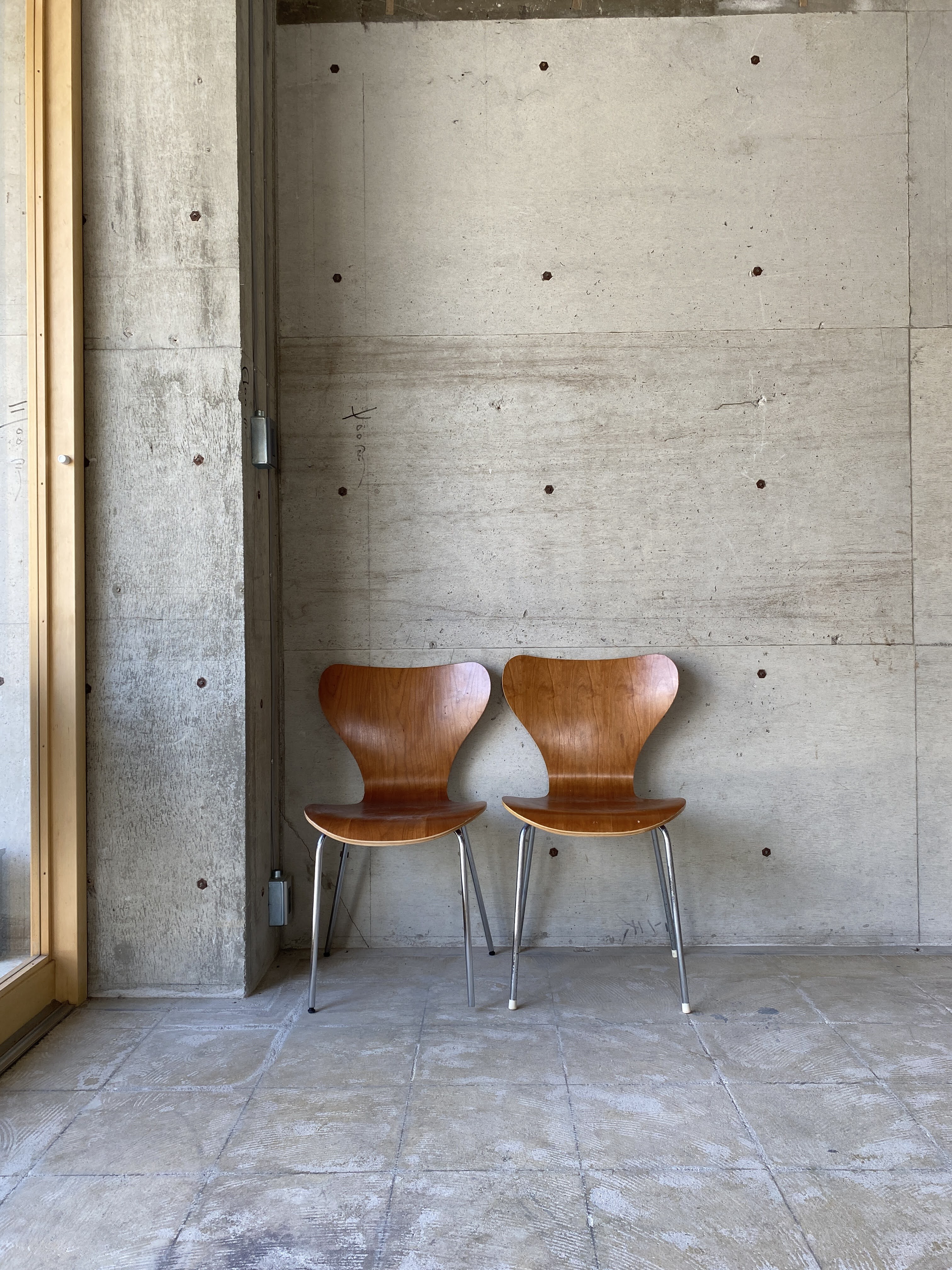 【蒲郡駅9分】展示会やギャラリーに最適なコンクリートあらわしのお洒落なギャラリースペースの画像7