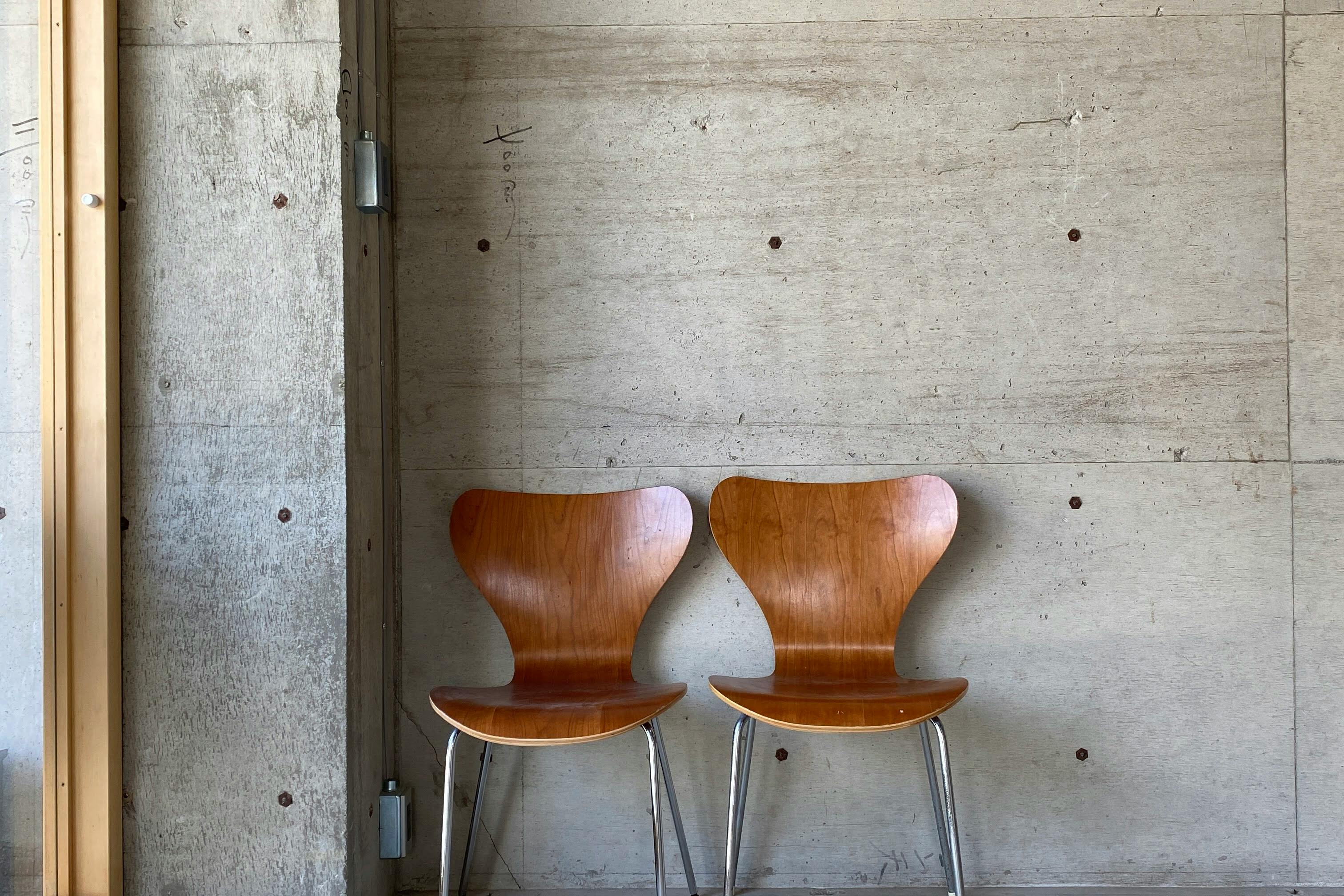 【蒲郡駅9分】展示会やギャラリーに最適なコンクリートあらわしのお洒落なギャラリースペース