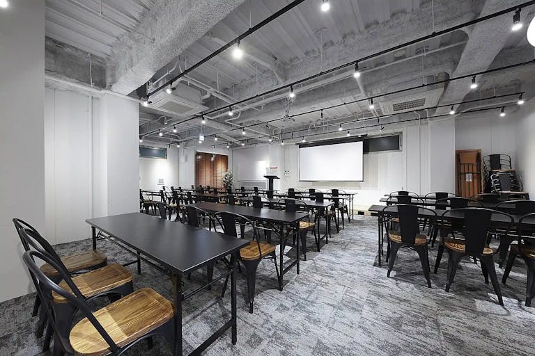 【五反田駅4分】展示会や受注販売に最適なグレーを基調としたシックな雰囲気のレンタルスペースの画像3