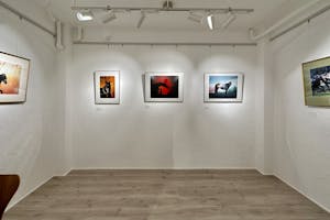 【東銀座駅2分/銀座駅5分】白が基調の広々としたギャラリースペースです。