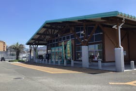 【ダイナム野市店】キッチンカーや各種プロモーションに最適なアミューズメント施設のイベントスペース