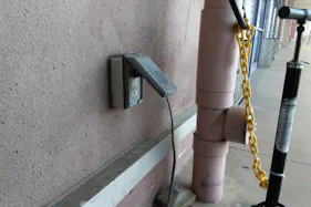 【ミスターマックス 山口店】山口銀行ATM横車路 キッチンカーに最適な総合ディスカウントストアの催事イベントスペース