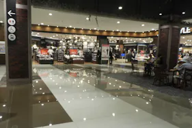 【イオンモール岡山】2F東Bエスカレーター前