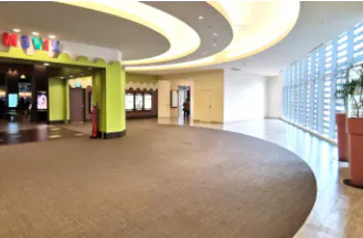 【あまがさきキューズモール】「⑧4F MOVIX前」セールスプロモーションや小規模展示に最適な、視認性の高いイベントスペース