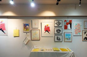 【明治神宮前駅8分/5日以上ご利用の方◎】自然光の差し込むアートギャラリー/イラスト展・写真展も自由なレイアウトで展示可能/ポップアップ・展示受注会