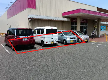 【イオンスーパーセンター陸前高田店】衣料品側入口外 販促プロモーションや物販に最適なスーパー店外催事イベントスペース