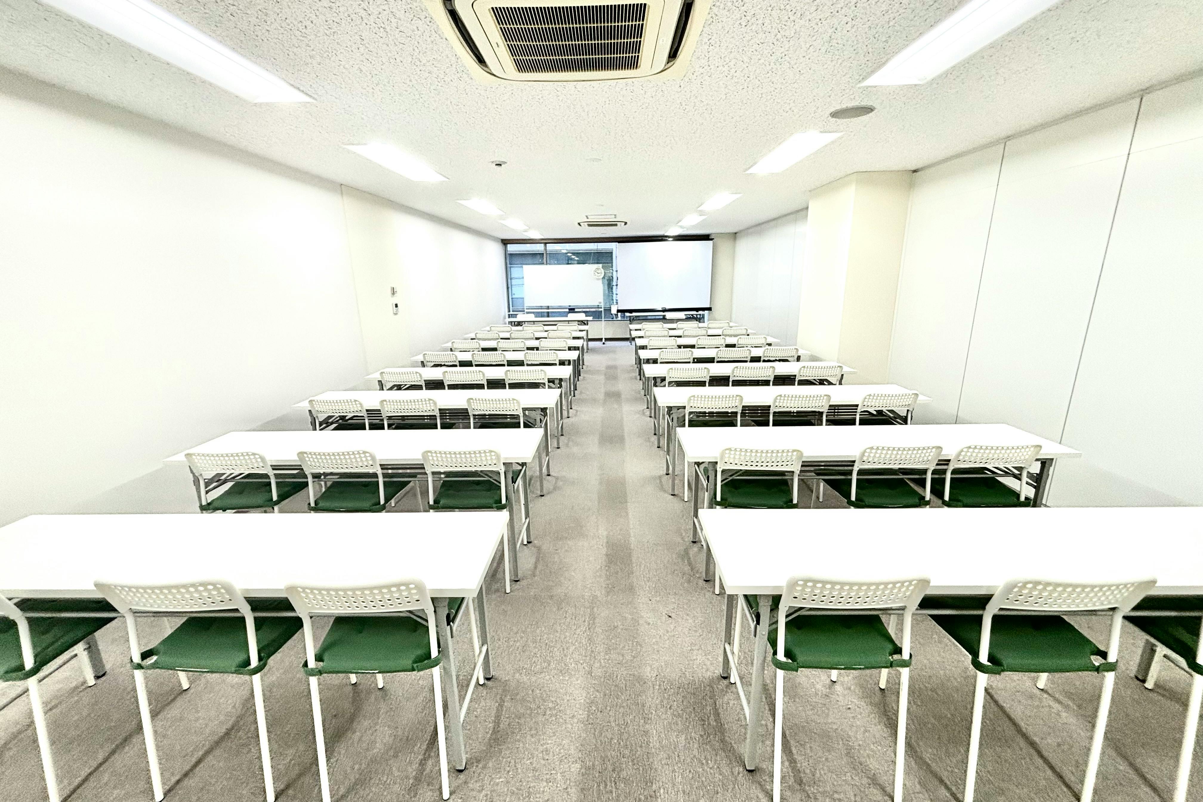 【仙台駅6分】製品PR会や受注販売会、会議に適した40名程度収容可能なレンタルスペース