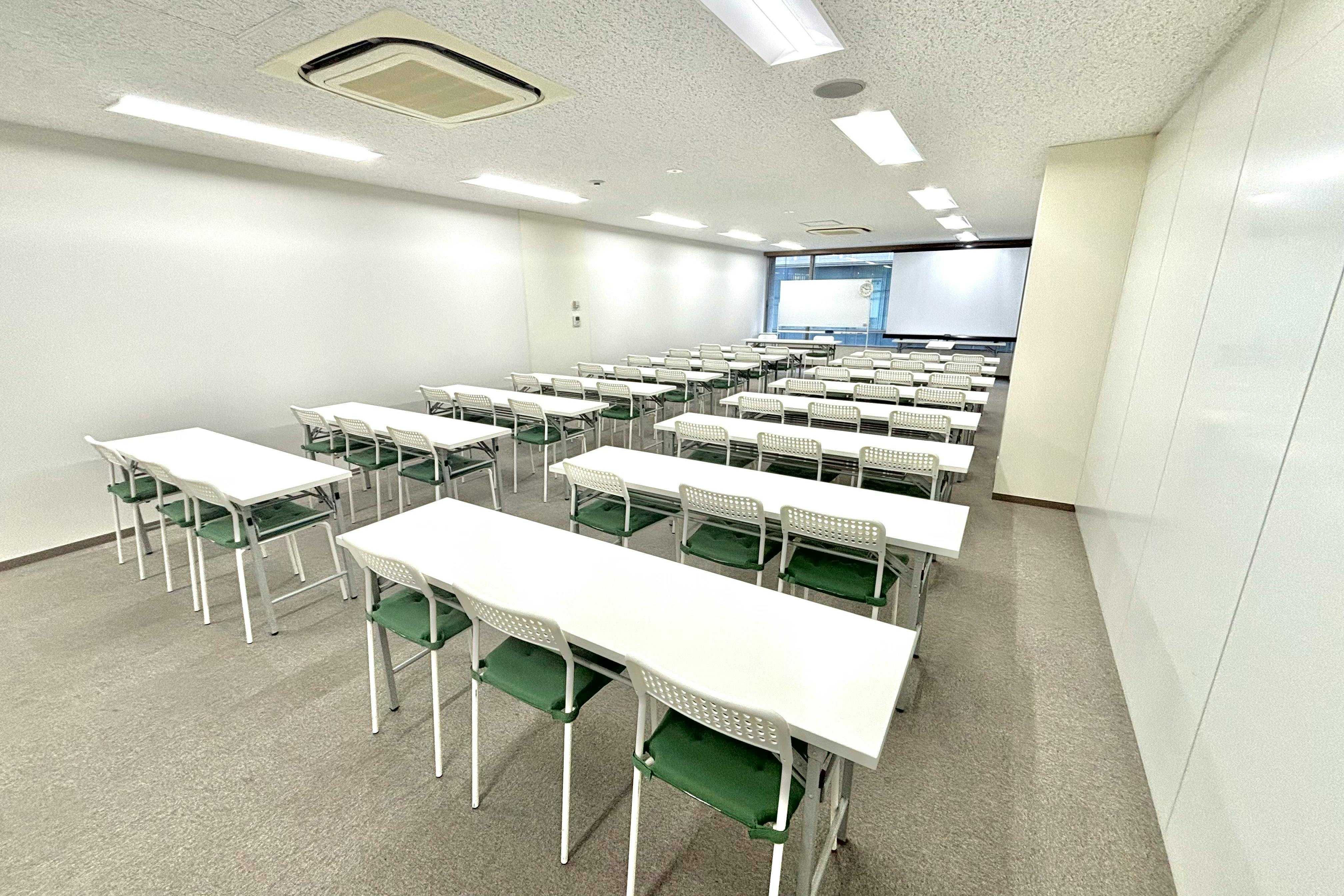 【仙台駅6分】製品PR会や受注販売会、会議に適した40名程度収容可能なレンタルスペース