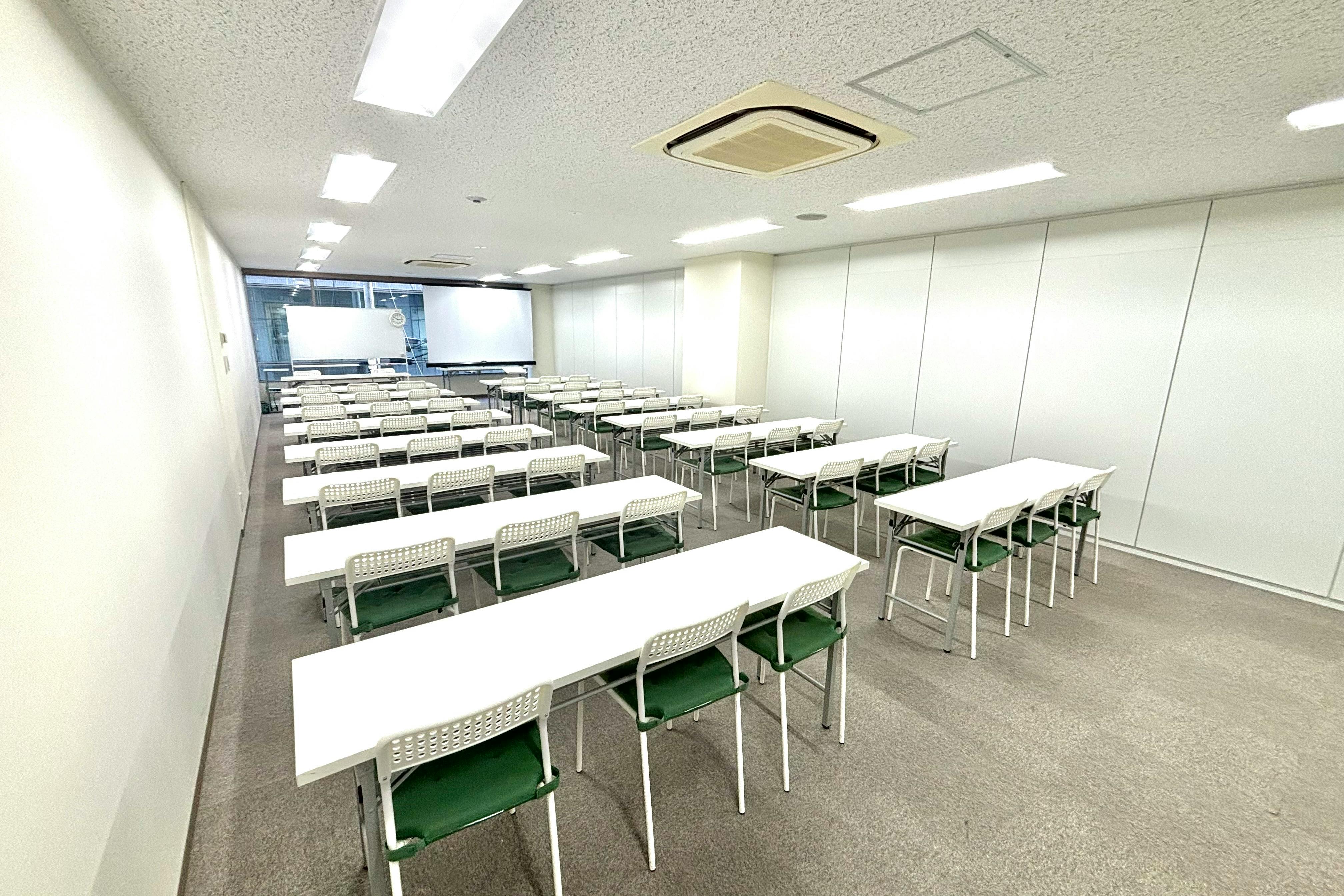 【仙台駅6分】製品PR会や受注販売会、会議に適した40名程度収容可能なレンタルスペース