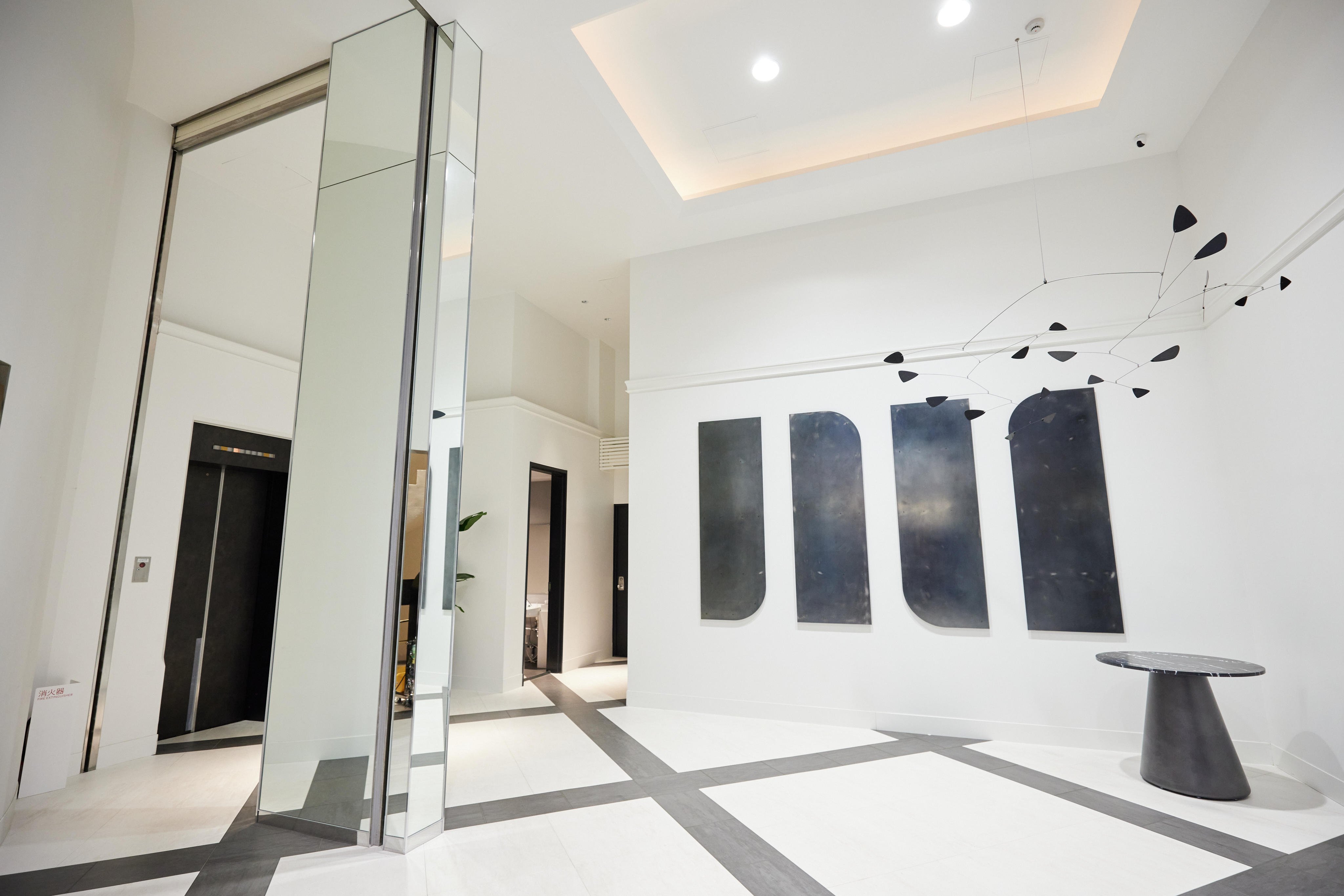 【外苑前駅4分】大型LEDスクリーン！撮影やポップアップストアに最適な、白壁＆171㎡の広々空間＆アクセス抜群のイベントスペース