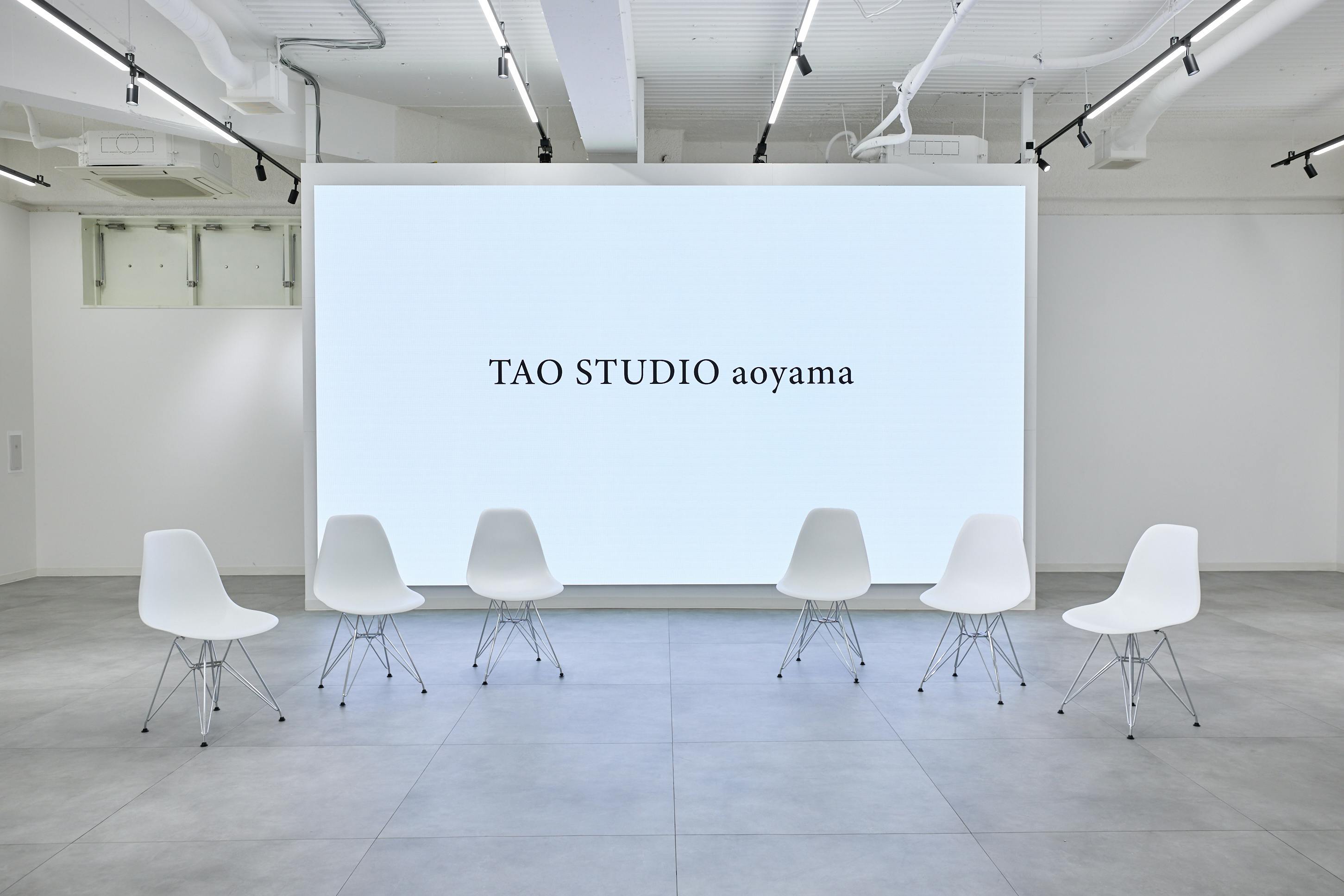 【外苑前駅4分】大型LEDスクリーン！撮影やポップアップストアに最適な、白壁＆171㎡の広々空間＆アクセス抜群のイベントスペース