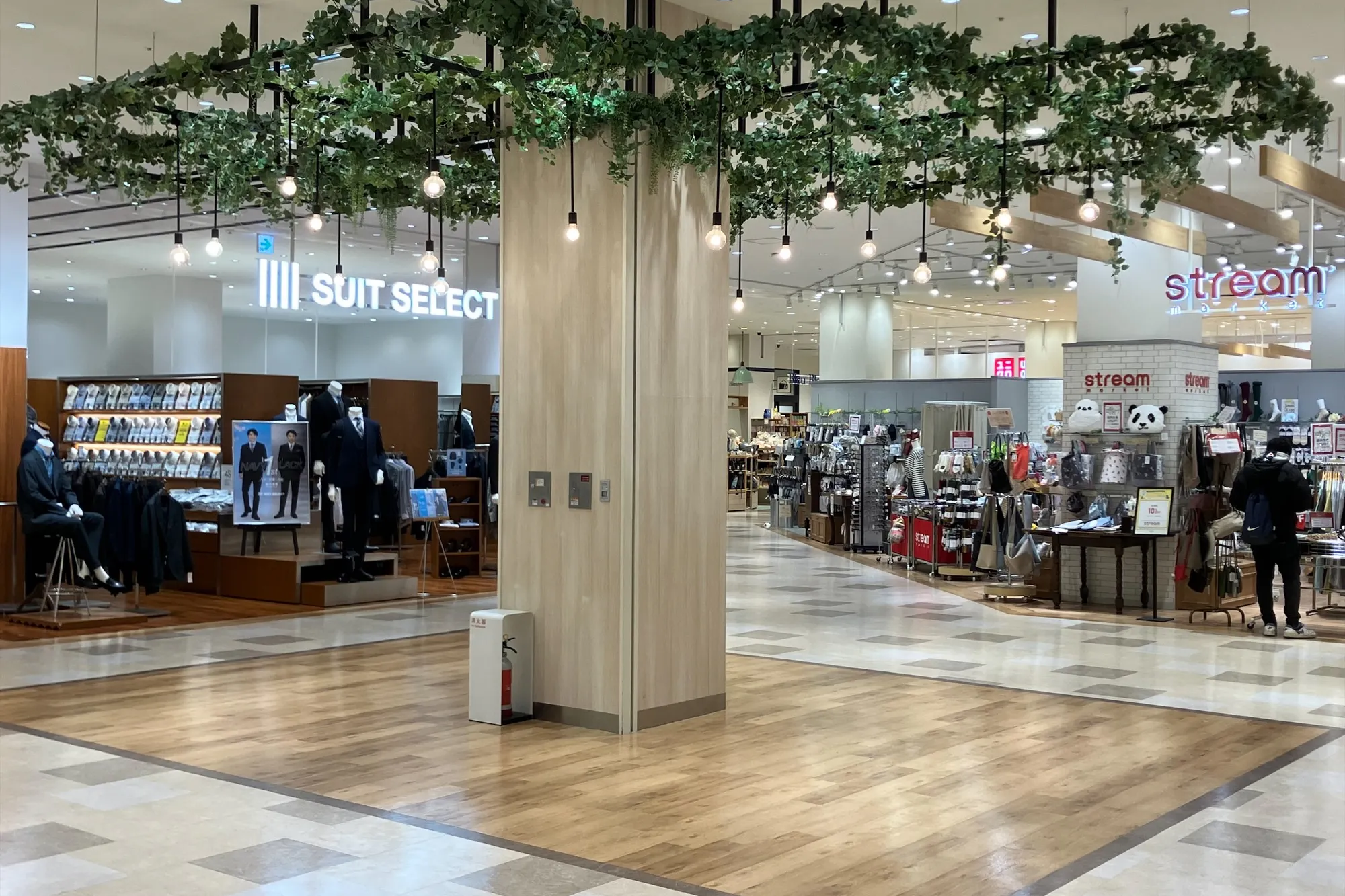 【SOCOLA南行徳】1階エントランス・エレベーター前 物販、食物販のポップアップストアや販促プロモーションに最適な催事イベントスペース