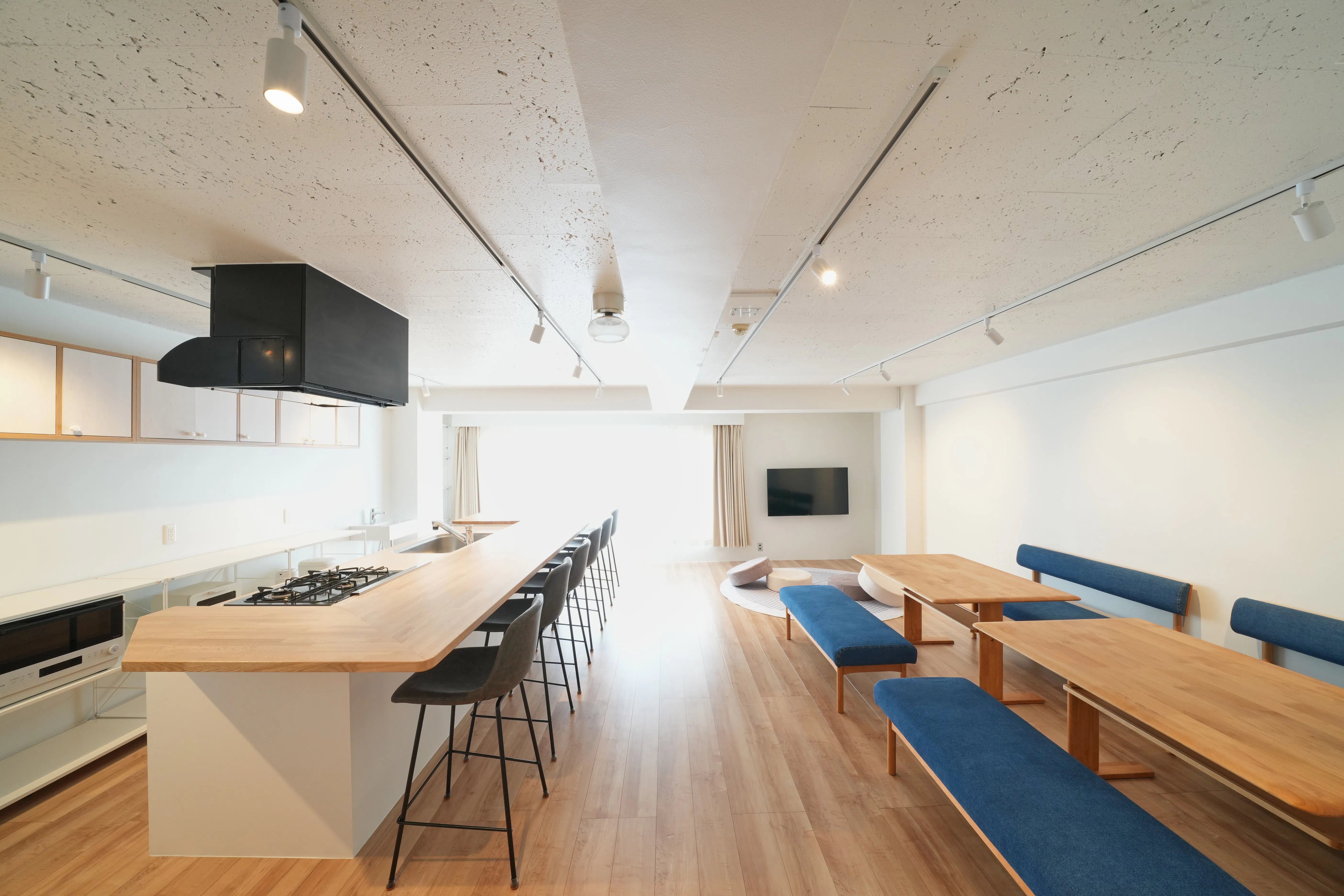 【藤沢駅10分】キッチン用品等の商品展示が可能のレンタルキッチンの1区画貸し出し