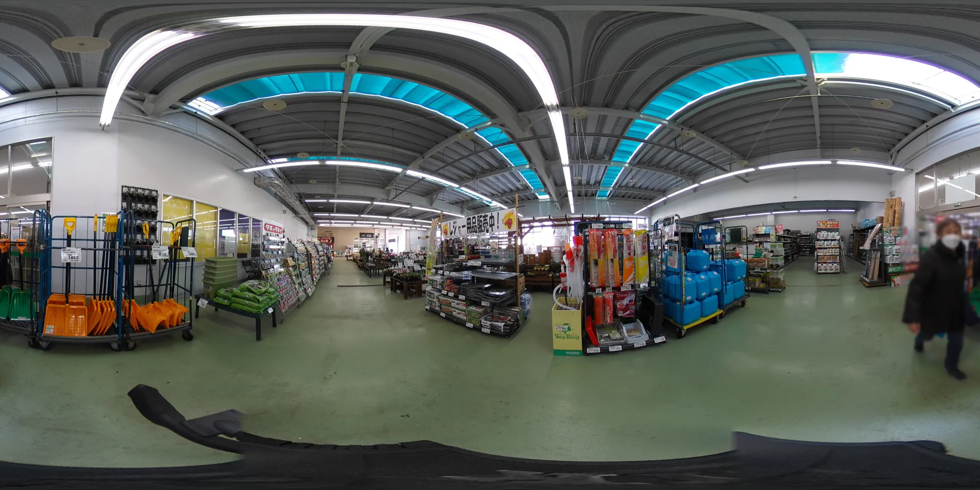 【Ichigokan＋PLUS桑名陽だまり】販促キャンペーンやプロモーションイベントに適した風除室スペース