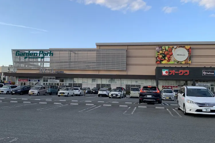 【メッサオークワガーデンパーク和歌山】プロモーションに利用可能な東館エレベーター前スペース