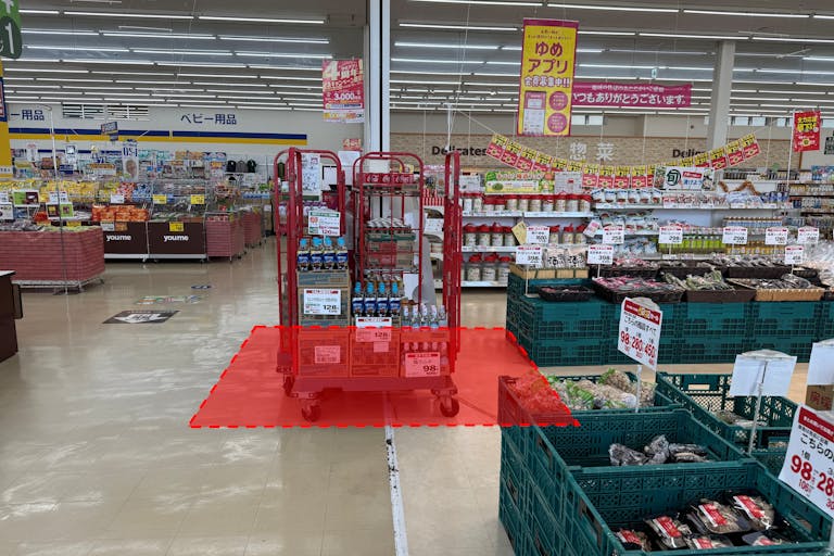 【ゆめマート 行橋】レジ横(柱前) 販促プロモーションや物販のポップアップストアにおすすめな催事イベントスペースの画像1