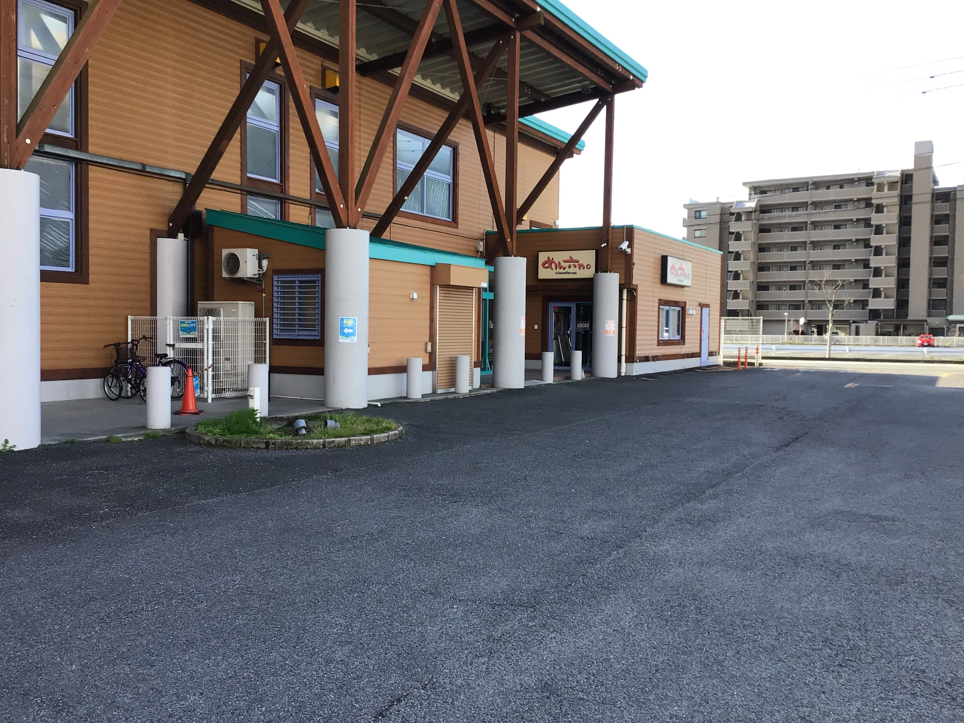 【ダイナム江北店ゆったり館】キッチンカー出店やプロモーションイベントに最適なアミューズメント施設のイベントスペース