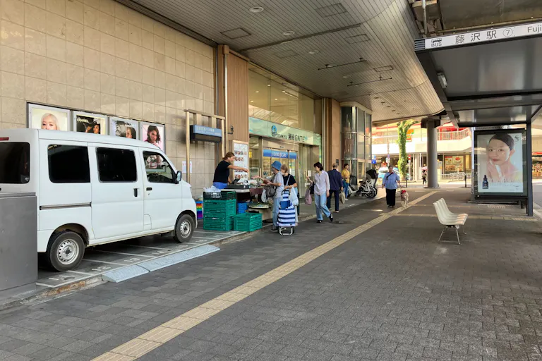 【ODAKYU 湘南 GATE】ODAKYU 湘南 GATE1F エントランス横の画像4