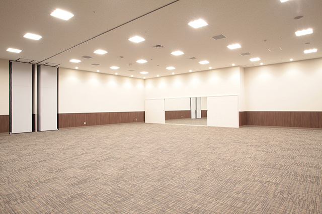 【イオンモール東員】2階 イオンホールＢ