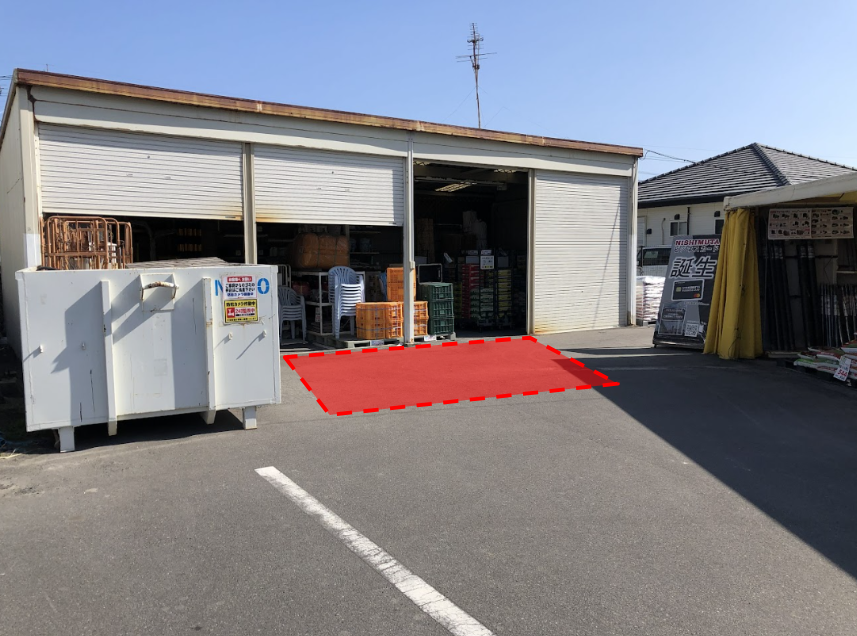 【ファミリーショップニシムタ 垂水店】【ファミリーショップニシムタ垂水店】販促プロモーションや最適な倉庫前のスペース