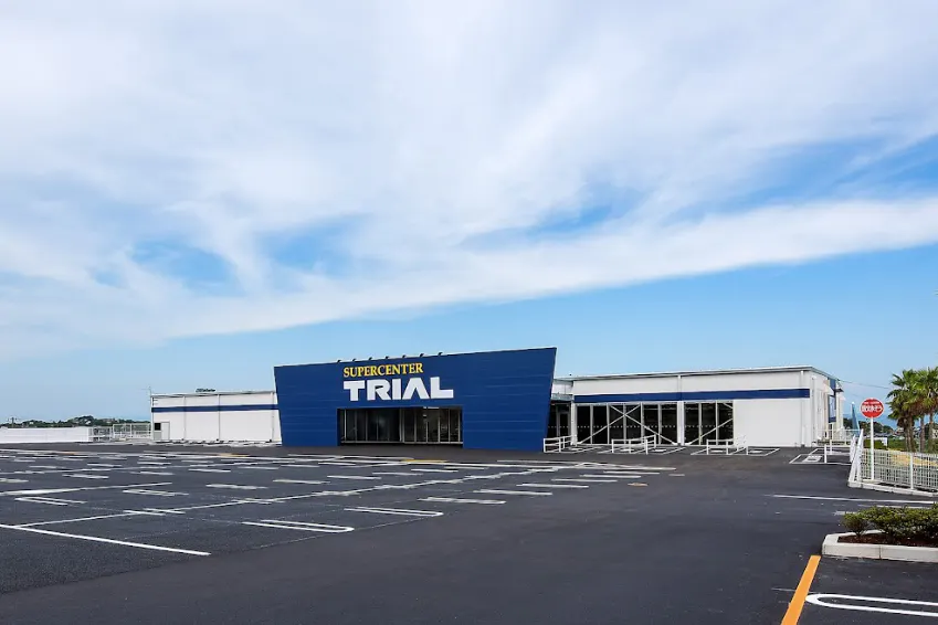 【スーパーセンタートライアル阪南店】キッチンカー(調理営業)出店限定/屋外スペース