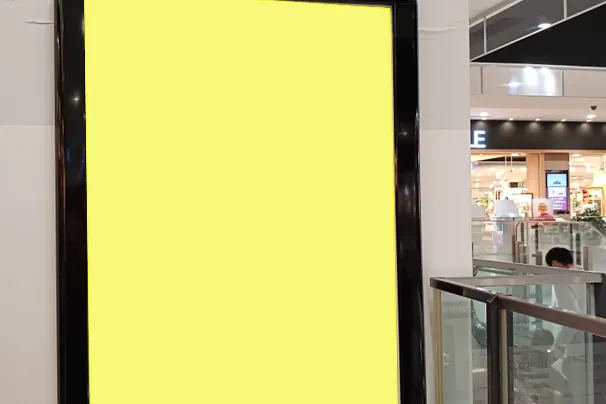 【イオンモール木更津】モールメディア広告 2階12ポスターフレーム