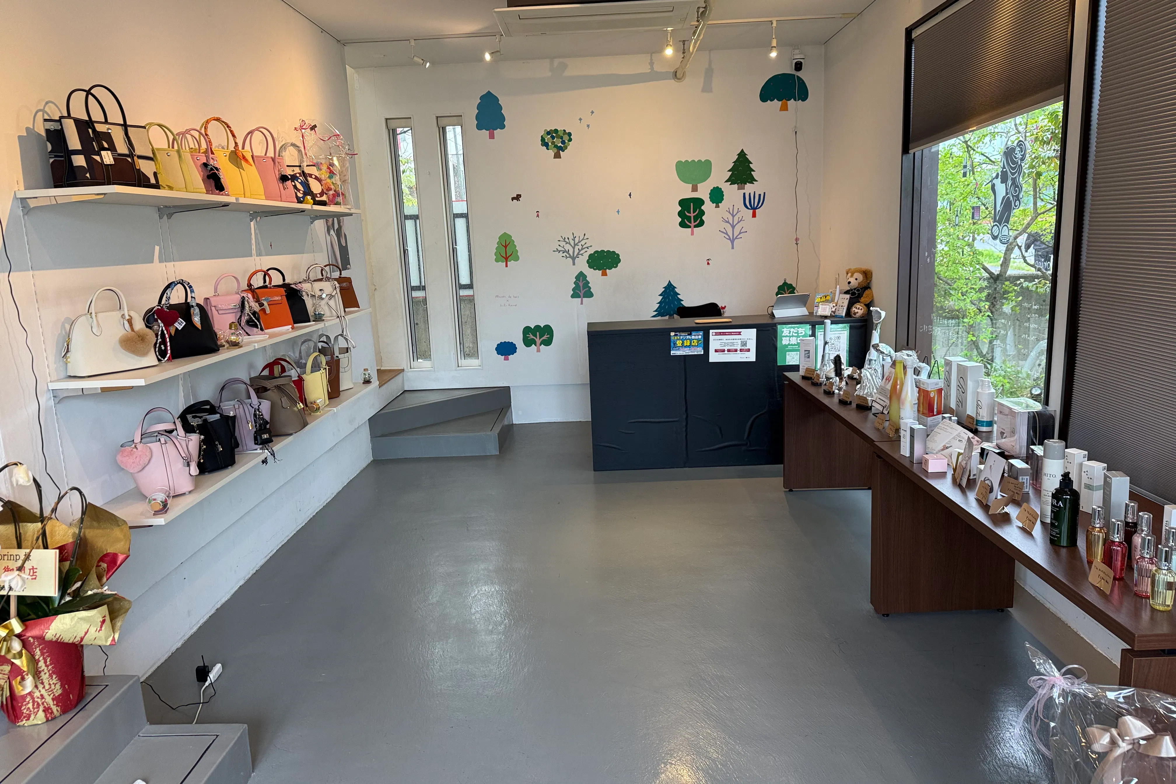 【愛知県日進市】約20畳・3店舗OK|小規模マルシェ&物販スペース