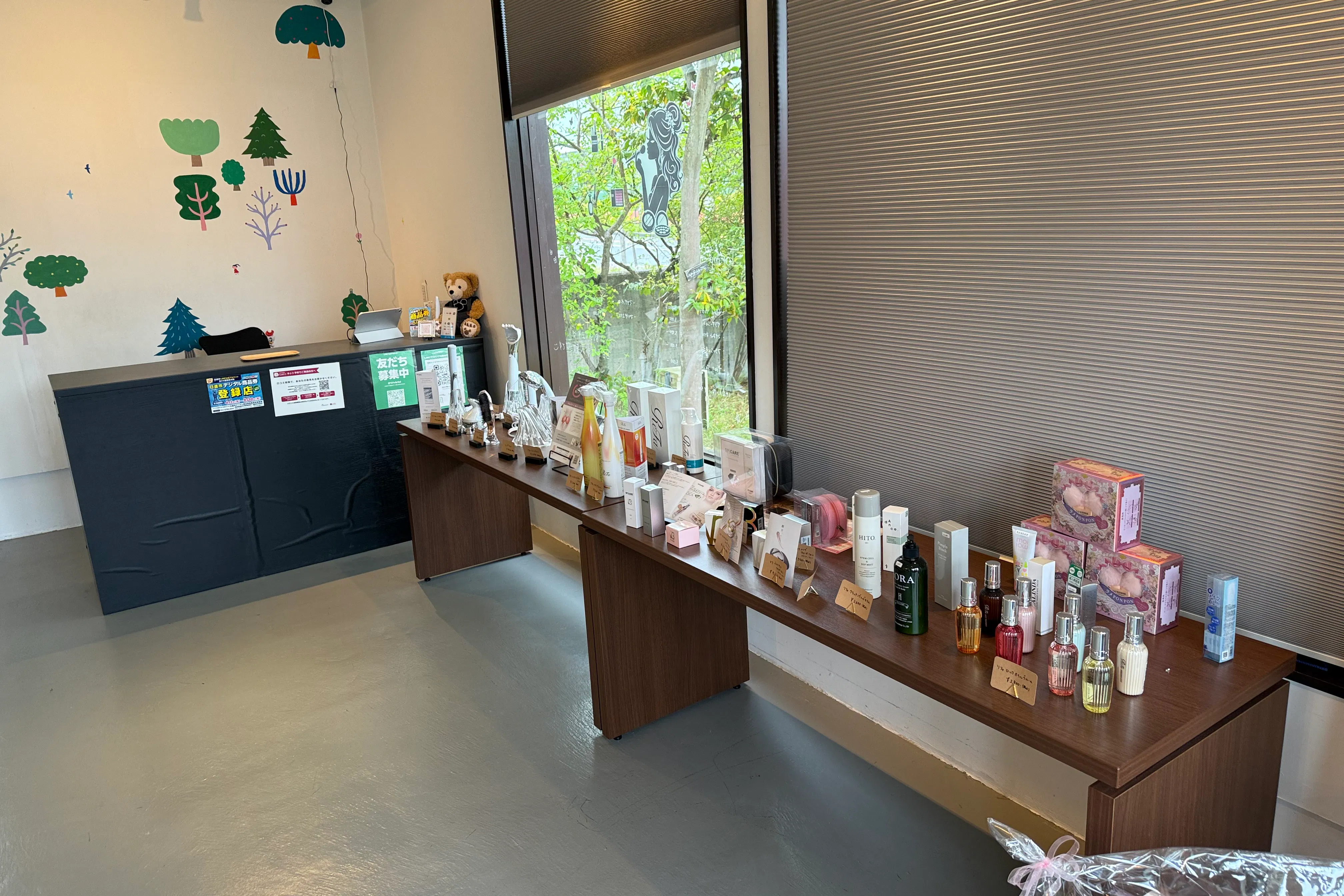 【愛知県日進市】約20畳・3店舗OK|小規模マルシェ&物販スペース