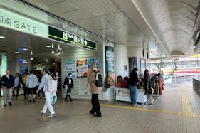 【ODAKYU 湘南 GATE】ODAKYU 湘南 GATE2F エレベーター横