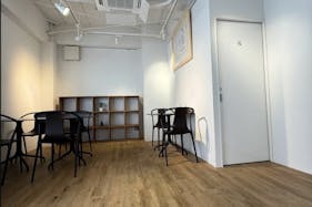 【代々木公園駅6分】ポップアップストアや展示会に最適!奥渋エリアの商店街「神山商店会」ど真ん中にある路面ギャラリースペース