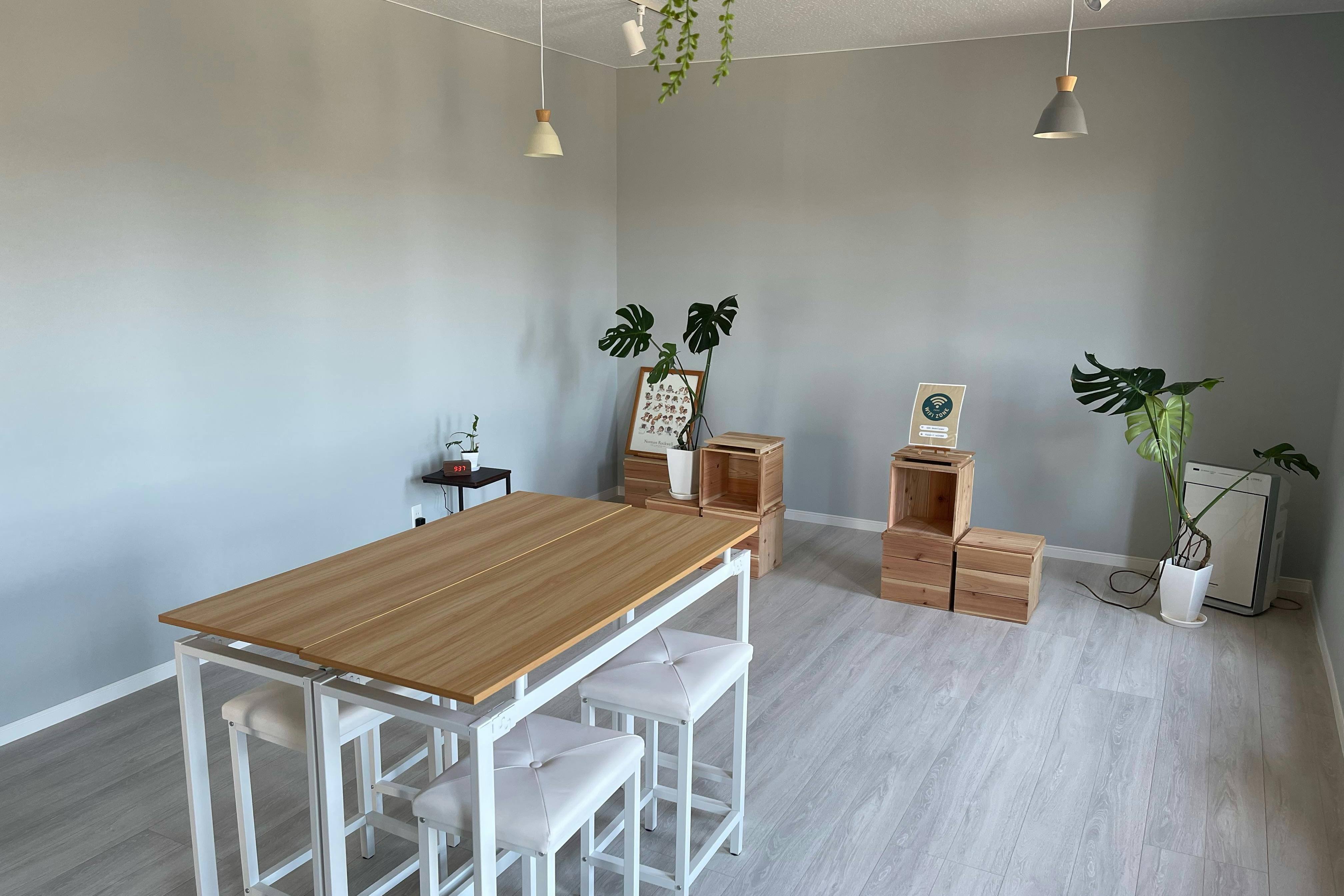 【田中書店妻ヶ丘本店/2Fイベントルーム】セミナー・イベントに最適な書店2Fのオシャレなレンタルスペース