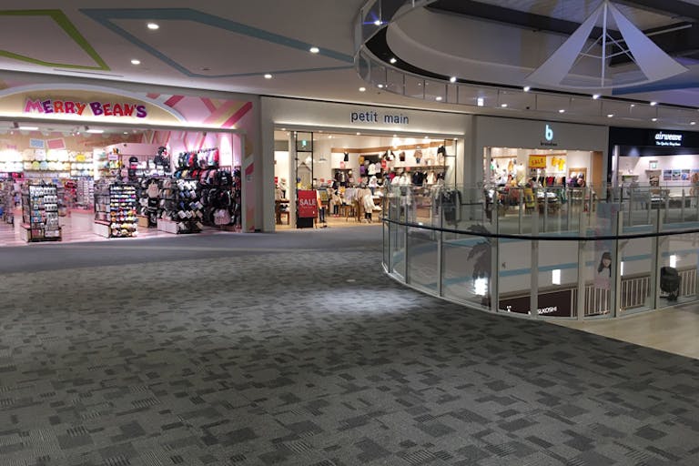 【イオンモール常滑】スカイブリッジB (メリービーンズ前)の画像1