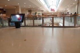 【イオンモール新居浜】『2F 催事スペースG』ー通行量が多く、無印良品の近くに位置し、イオンスタイルと専門店街の間にある催事場、商品PRに最適!!