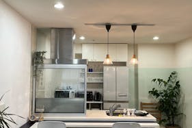 【水元公園近く】ロケやワークショップ、スクール運営等の商用利用からホームパーティやオフ会に最適な完全個室のイベントスペース