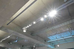 【原宿駅7分】原宿通り付近のポップアップ/ギャラリー/リテール/撮影利用可能40坪のイベントフロア