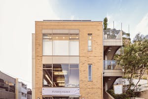 【原宿駅7分】原宿通り付近のポップアップ/ギャラリー/リテール/撮影利用可能40坪のイベントフロア