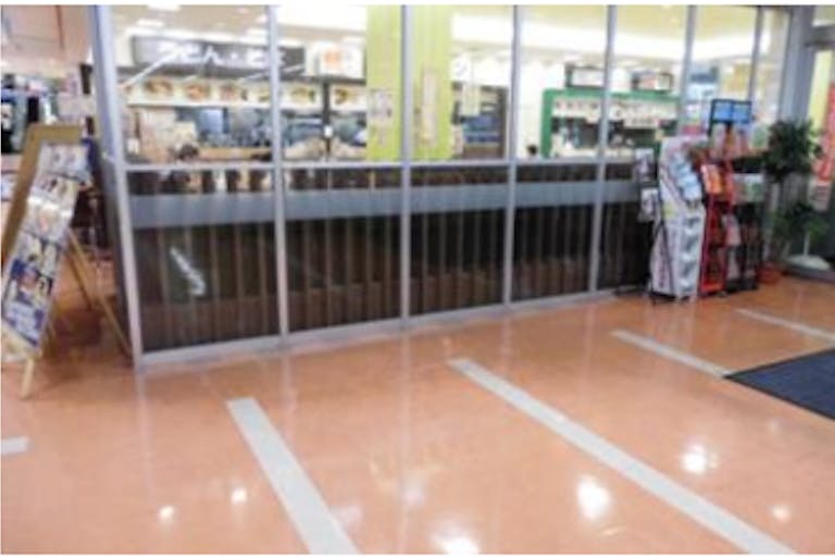 【ガーデンモール木津川】各種プロモーションや物販に最適な商業施設内スーパー入口のイベントスペースの画像5