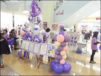 【イオンモール盛岡南/1Fさんさ広場】各種プロモーションイベントや物販イベントに最適な施設内メイン動線上にある通行量の多いイベントスペース