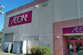 【イオン木曽福島店】各種プロモーションや物販のポップアップストアに最適な入口付近の催事イベントスペース