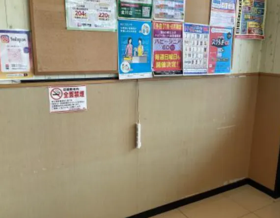 【天満屋ハピーズ金川店】正面入口風除室 各種プロモーション、会員獲得イベントに最適な屋内催事イベントスペース