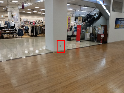 【イオン前沢店】1階南側エスカレーター脇催事場の一部 販促プロモーションや物販に最適なスーパー店内催事イベントスペース