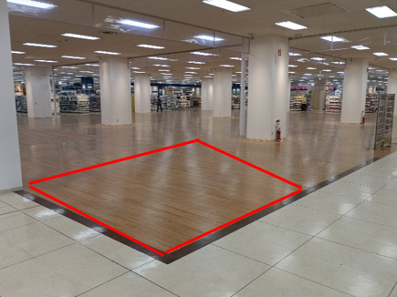 【イオン前沢店】1階南側エスカレーター脇催事場の一部 販促プロモーションや物販に最適なスーパー店内催事イベントスペース