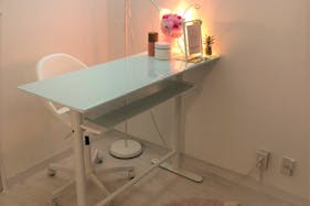 【麴町駅3分】施術講演や展示会、ポップアップストアに適したオフィス街にあるブルーを基調としたイベントスペース