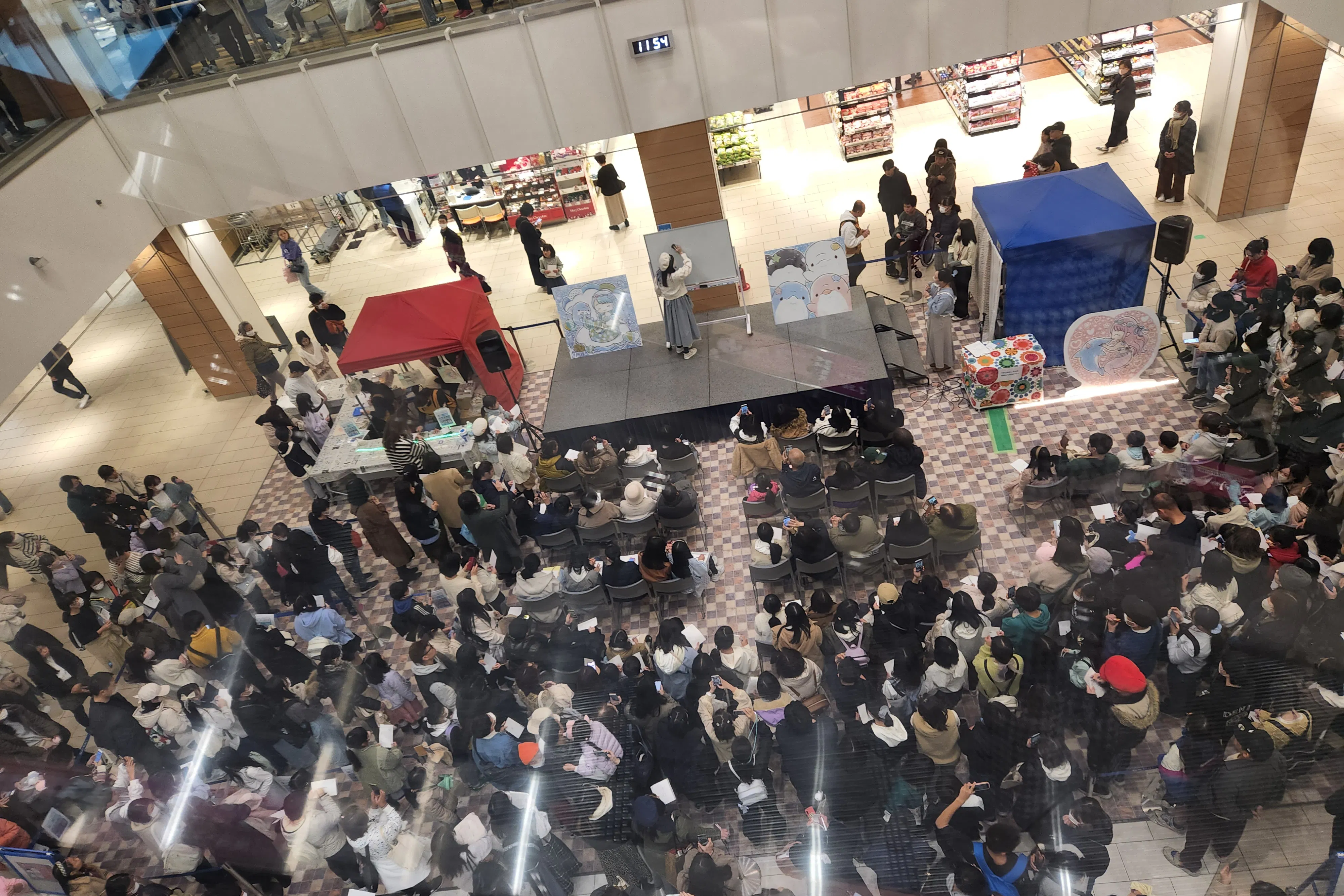 【イオンモールKYOTO】Sakura館 1階 センターコート