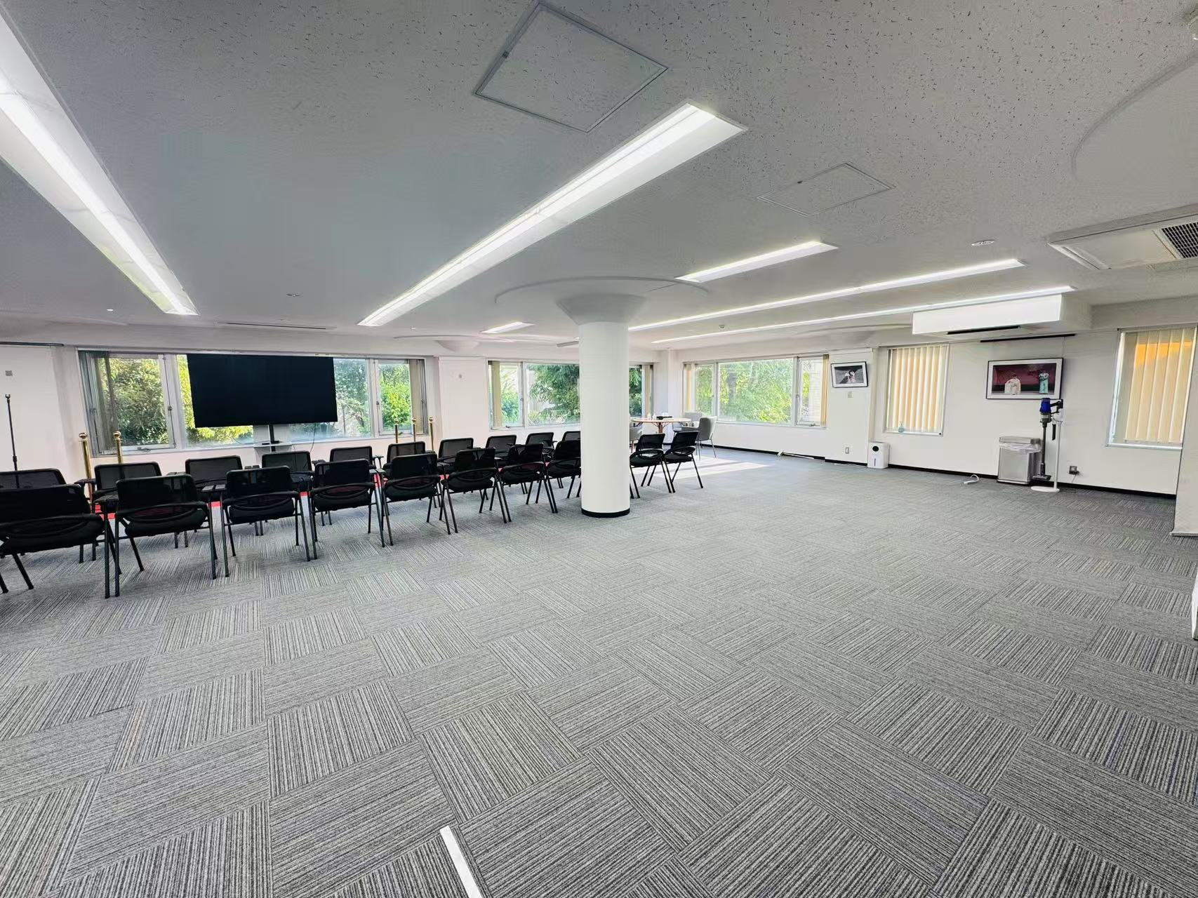 【神楽坂駅12分】作品展示、ワークショップに適した広くてシンプルな内装が心地いいギャラリーの画像13