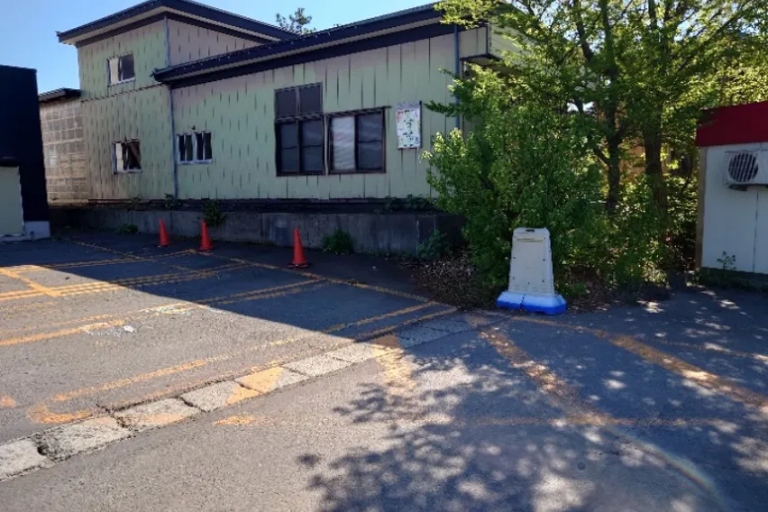 【マックスバリュ刈和野店】駐車場2 販促プロモーションや物販に最適なスーパー店外催事イベントスペース