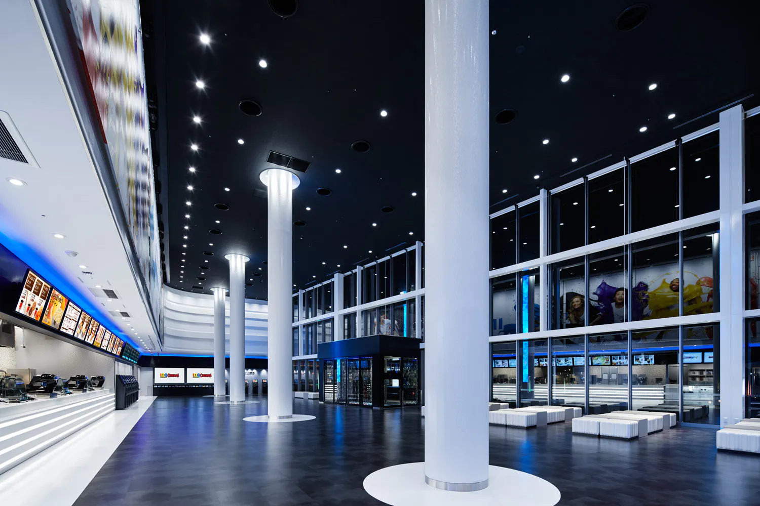 【109シネマズ 大阪エキスポシティ】プロモーションイベントに最適な映画館内のイベントスペース